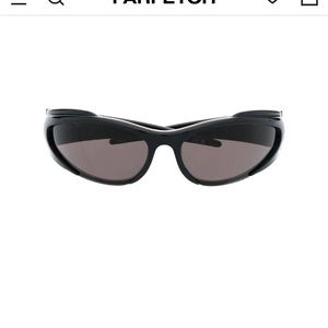 Balenciaga Sunglasses
Reverse Xpander rectangle-frame sunglasses